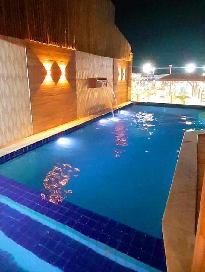 Hotel Pousada Latitude Canoa Quebrada Buitenkant foto