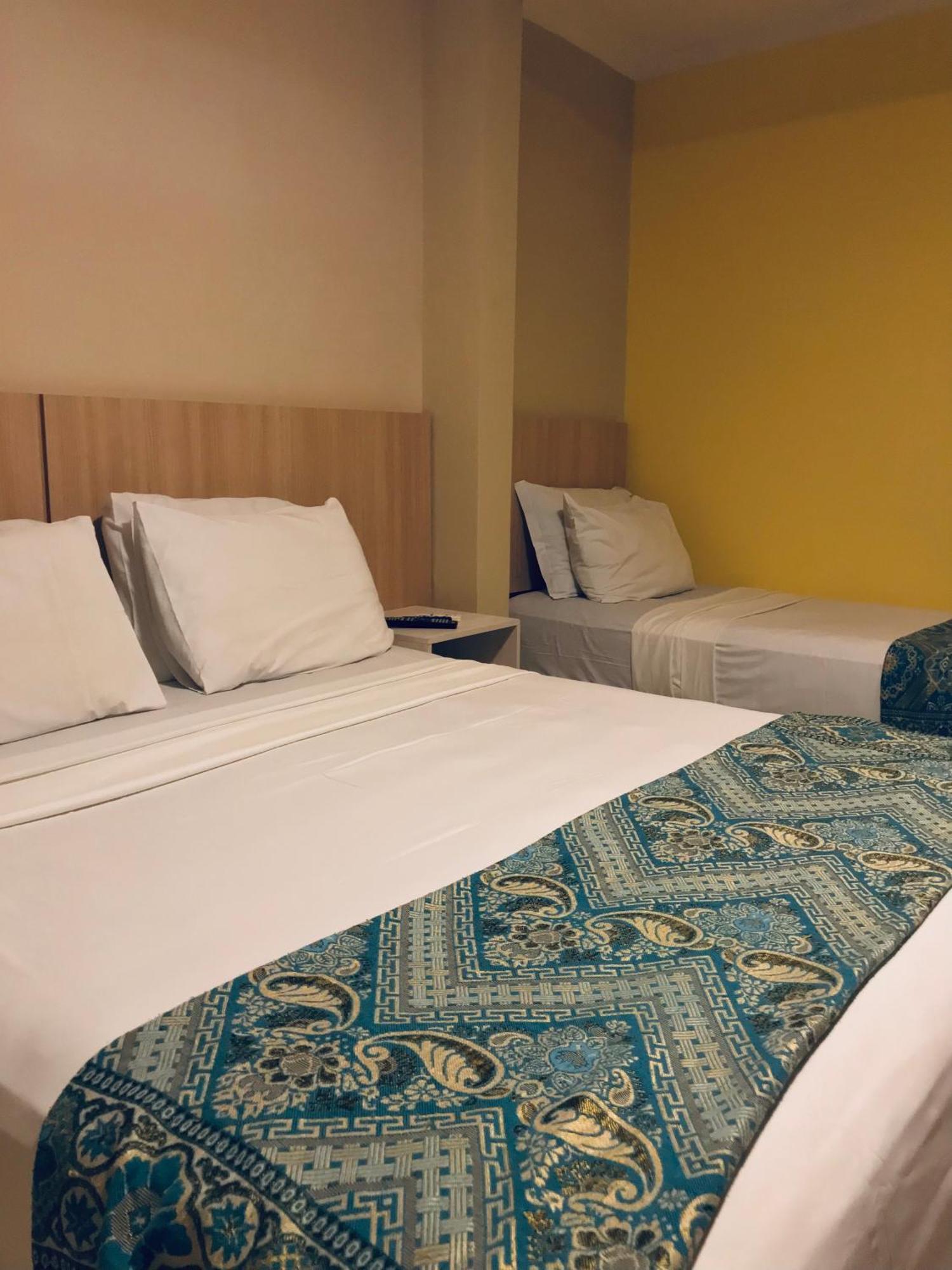 Hotel Pousada Latitude Canoa Quebrada Buitenkant foto