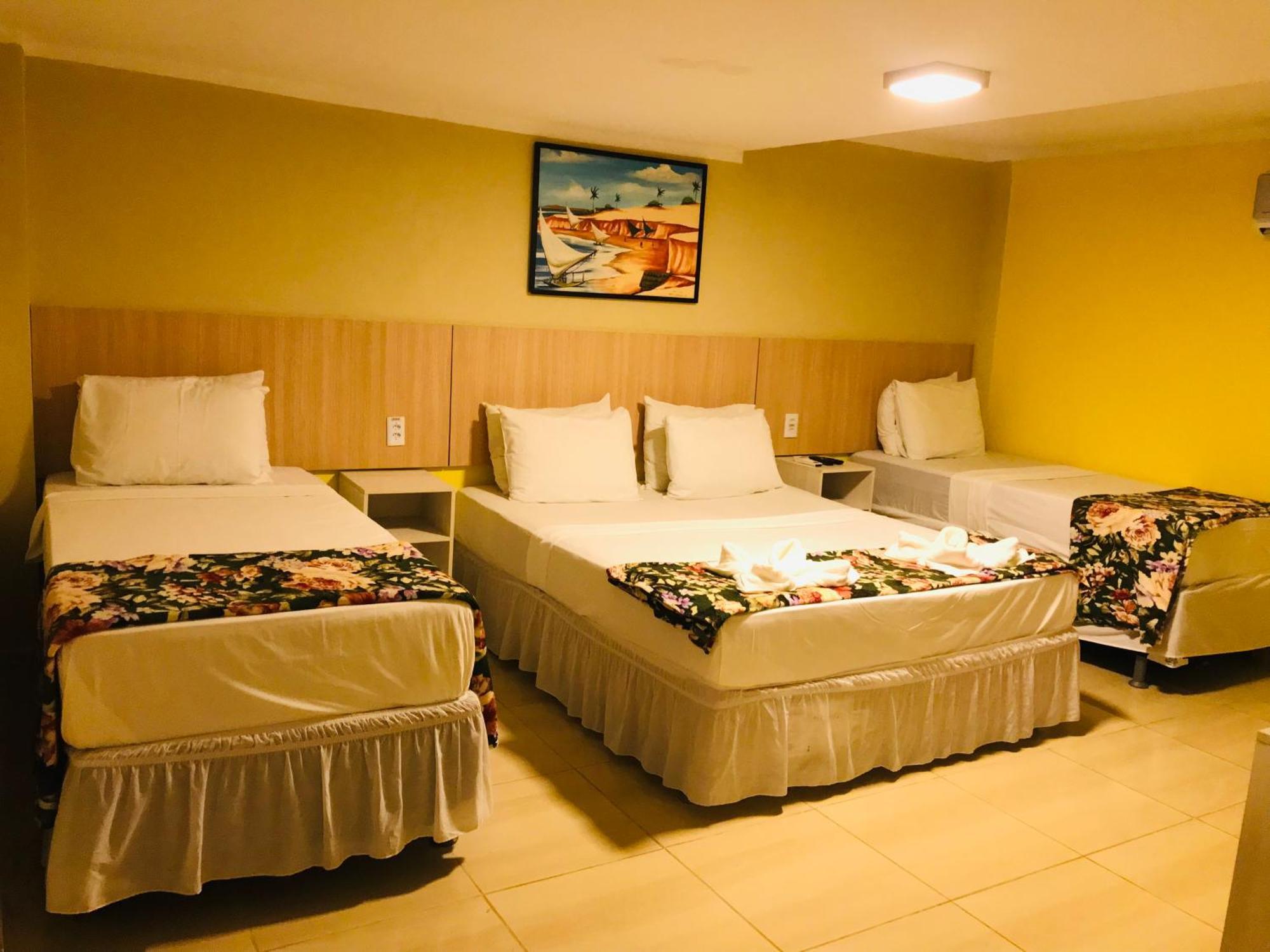 Hotel Pousada Latitude Canoa Quebrada Buitenkant foto