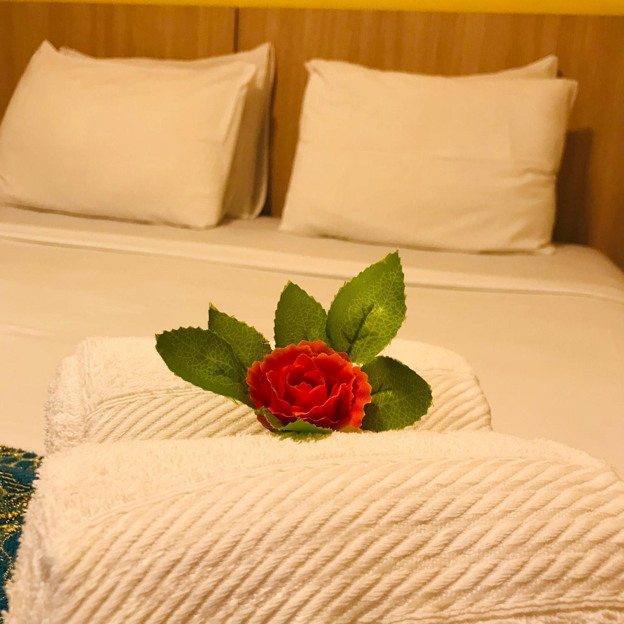 Hotel Pousada Latitude Canoa Quebrada Buitenkant foto