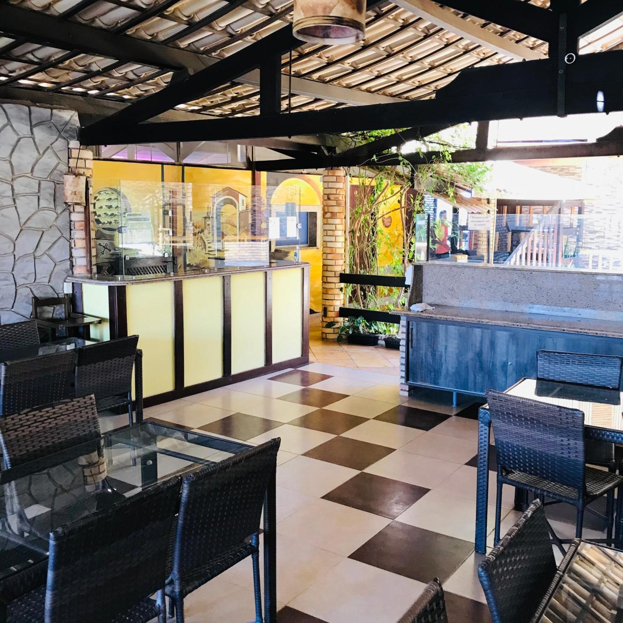Hotel Pousada Latitude Canoa Quebrada Buitenkant foto